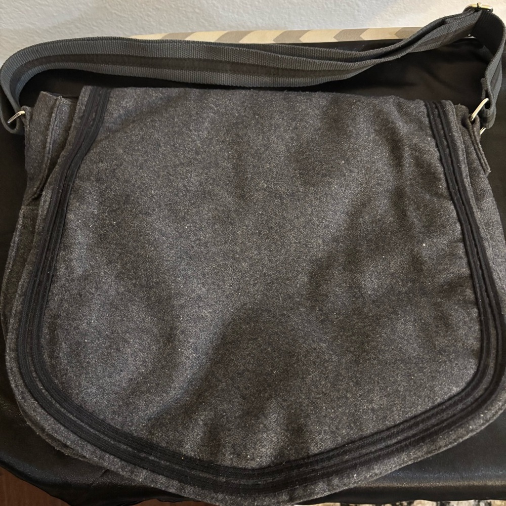 Gray Men's Large Shoulder Messenger Bag